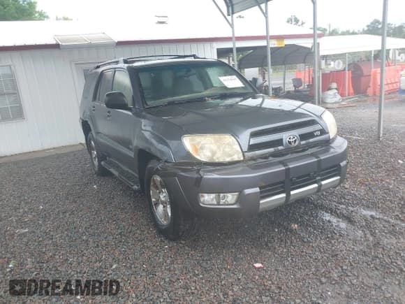✅ 2003 Toyota 4Runner SR5 • VIN: JTEZT14R330013838 • Lot: 42254666. Listed on IAAI with 170,573 mi. Free auction sales archive from the USA and detailed vehicle history report at DreamBid. Image 1.