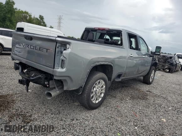 ✅ 2025 Chevrolet Silverado 2500HD LTZ • VIN: 2GC4KPEY8S1115374 • Lot: 69601585. Wystawiony na Copart z przebiegiem 7 854 mil. Bezpłatny archiwum sprzedaży aukcyjnych z USA i szczegółowy raport historii pojazdu na DreamBid. Zdjęcie 3.