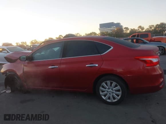 ✅ 2016 Nissan Sentra SR • VIN: 3N1AB7AP8GL666610 • Lot: 43527402. Wystawiony na IAAI z przebiegiem 148 099 mil. Bezpłatny archiwum sprzedaży aukcyjnych z USA i szczegółowy raport historii pojazdu na DreamBid. Zdjęcie 14.