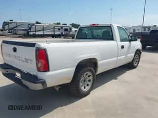 2007 Chevrolet Silverado 1500 Work Truck with VIN 3GCEC14X17G192285, listed as a IAAI auction lot 43128728 with 136,862 mi miles and . Bid and sale history available at DreamBid. Image 4.