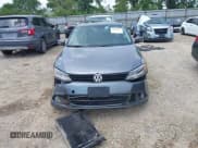 ✅ 2013 Volkswagen Jetta SE • VIN: 3VWDP7AJ4DM270751 • Lot: 42566671. Wystawiony na IAAI z przebiegiem 160 458 mil. Bezpłatny archiwum sprzedaży aukcyjnych z USA i szczegółowy raport historii pojazdu na DreamBid. Zdjęcie 13.