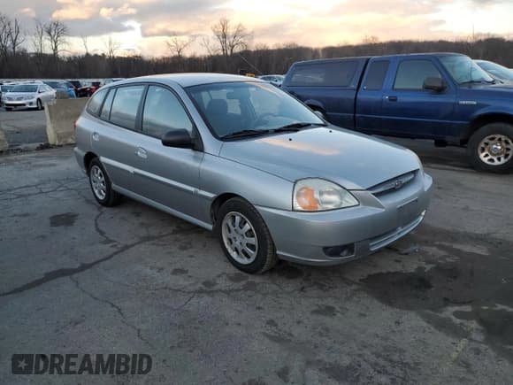 ✅ 2003 Kia Rio • VIN: KNADC165836134738 • Лот: 87366624. Опубликован ранее на Copart с пробегом 34 364 миль. Бесплатный доступ к архиву аукционных продаж из США и подробный отчёт об истории автомобиля на DreamBid. Изображение 4.