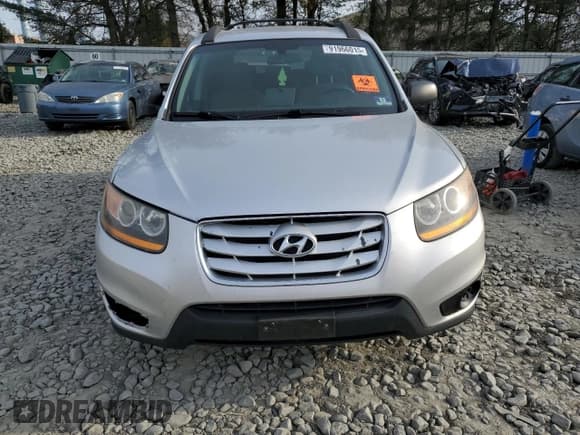 ✅ 2011 Hyundai Santa Fe GLS • VIN: 5XYZGDAB3BG043240 • Лот: 91966015. Опубликован ранее на Copart с пробегом 159 139 миль. Бесплатный доступ к архиву аукционных продаж из США и подробный отчёт об истории автомобиля на DreamBid. Изображение 5.