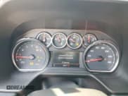 ✅ 2021 Chevrolet Suburban LT • VIN: 1GNSCCKD3MR458593 • Lot: 71007874. Wystawiony na Copart z przebiegiem 58 577 mil. Bezpłatny archiwum sprzedaży aukcyjnych z USA i szczegółowy raport historii pojazdu na DreamBid. Zdjęcie 9.