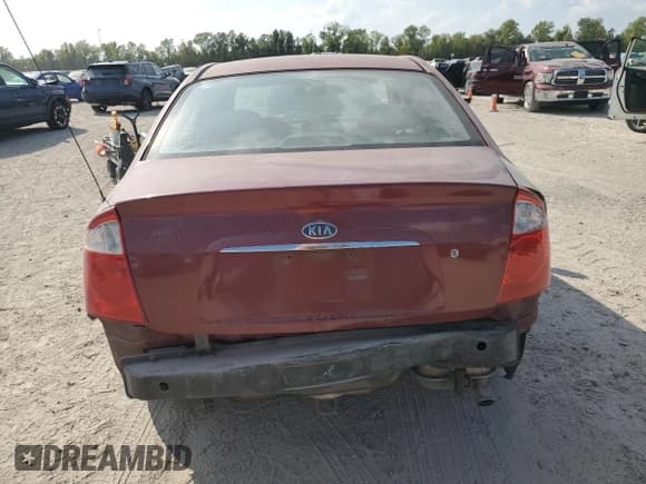 ✅ 2005 Kia Spectra LX • VIN: KNAFE121155079015 • Lot: 89492695. Wystawiony na Copart z przebiegiem 196 820 mil. Bezpłatny archiwum sprzedaży aukcyjnych z USA i szczegółowy raport historii pojazdu na DreamBid. Zdjęcie 6.