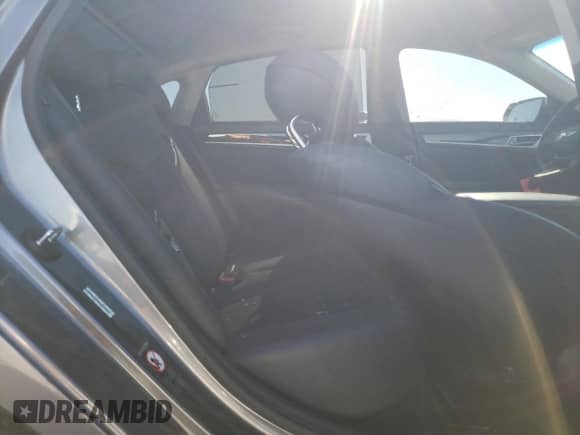 2015 Hyundai Genesis 3.8L z VIN KMHGN4JE3FU061244, wystawiony jako Copart lot #70464934 z przebiegiem 137 299 mil mil oraz Szkoda całkowita • Salvage title. Historia ofert i sprzedaży dostępna na DreamBid. Obrazek 10.