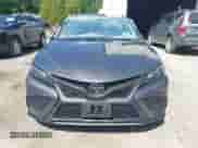 2022 Toyota Camry SE с VIN 4T1G11BK7NU065066, выставлен на аукционе IAAI как лот 43123616 с пробегом 37 526 миль миль и . История ставок и продаж доступна на DreamBid. Изображение 12.