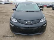 ✅ 2020 Chevrolet Bolt EV LT • VIN: 1G1FY6S01L4137361 • Lot: 82533874. Wystawiony na Copart z przebiegiem 19 348 mil. Bezpłatny archiwum sprzedaży aukcyjnych z USA i szczegółowy raport historii pojazdu na DreamBid. Zdjęcie 5.