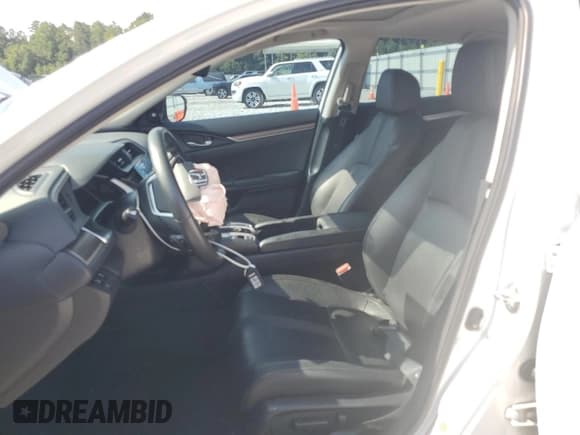 ✅ 2020 Honda Civic Touring • VIN: 19XFC1F90LE016630 • Лот: 65645475. Опубликован ранее на Copart с пробегом 67 108 миль. Бесплатный доступ к архиву аукционных продаж из США и подробный отчёт об истории автомобиля на DreamBid. Изображение 7.