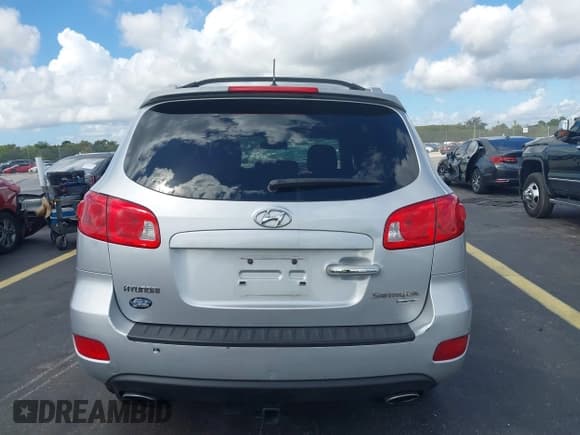 ✅ 2008 Hyundai Santa Fe SE • VIN: 5NMSH13EX8H177620 • Lot: 43366761. Wystawiony na IAAI z przebiegiem 232 378 mil. Bezpłatny archiwum sprzedaży aukcyjnych z USA i szczegółowy raport historii pojazdu na DreamBid. Zdjęcie 16.