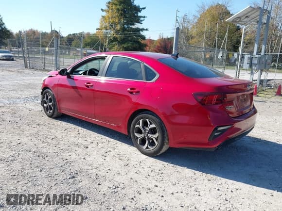 ✅ 2019 Kia Forte LXS • VIN: 3KPF24AD0KE027125 • Лот: 43635819. Опубликован ранее на IAAI с пробегом 130 366 миль. Бесплатный доступ к архиву аукционных продаж из США и подробный отчёт об истории автомобиля на DreamBid. Изображение 3.