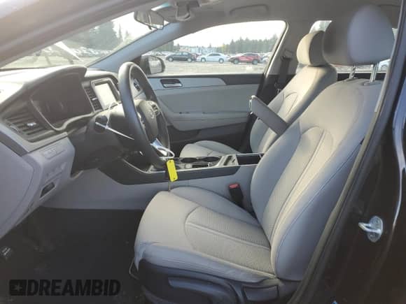 2019 Hyundai Sonata SE with VIN 5NPE24AFXKH814205, listed as a Copart auction lot 90219595 with 88,287 mi miles and Salvage title. Bid and sale history available at DreamBid. Image 7.