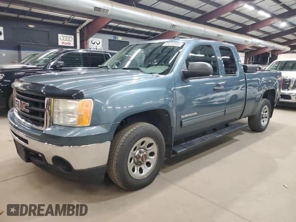 ✅ 2009 GMC Sierra 1500 SL • VIN: 1GTEC19C69Z284744 • Лот: 91813385. Опубликован ранее на Copart с пробегом 102 141 миль. Бесплатный доступ к архиву аукционных продаж из США и подробный отчёт об истории автомобиля на DreamBid. Изображение 1.