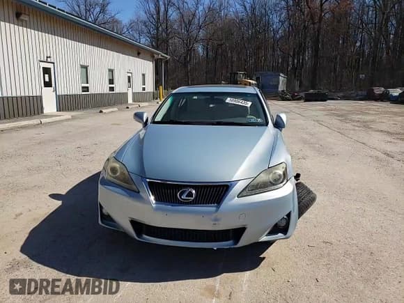 ✅ 2012 Lexus IS 250 • VIN: JTHCF5C20C5056371 • Lot: 50906435. Listed on Copart with 111,783 mi. Free auction sales archive from the USA and detailed vehicle history report at DreamBid. Image 11.