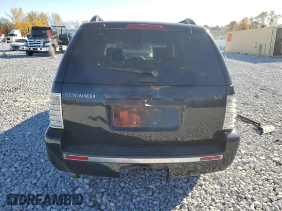 ✅ 2007 Mercury Mountaineer • VIN: 4M2EU47E67UJ17341 • Lot: 77946064. Wystawiony na Copart z przebiegiem 239 718 mil. Bezpłatny archiwum sprzedaży aukcyjnych z USA i szczegółowy raport historii pojazdu na DreamBid. Zdjęcie 6.