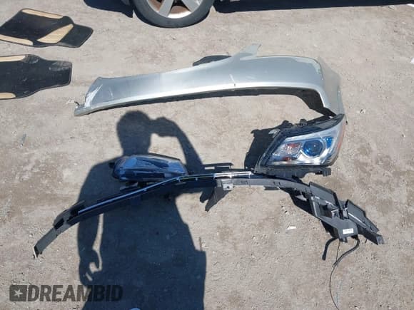 ✅ 2014 Buick LaCrosse Leather • VIN: 1G4GB5G3XEF280399 • Lot: 43315950. Wystawiony na IAAI z przebiegiem 60 557 mil. Bezpłatny archiwum sprzedaży aukcyjnych z USA i szczegółowy raport historii pojazdu na DreamBid. Zdjęcie 12.