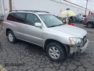 ✅ 2003 Toyota Highlander • VIN: JTEHF21A130107739 • Lot: 42905125. Listed on IAAI with 199,099 mi. Free auction sales archive from the USA and detailed vehicle history report at DreamBid. Image 1.