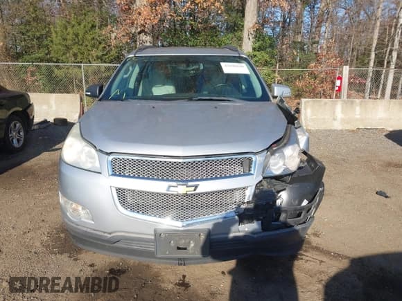 ✅ 2011 Chevrolet Traverse LTZ • VIN: 1GNKRLED9BJ287953 • Lot: 43690848. Wystawiony na IAAI z przebiegiem 134 609 mil. Bezpłatny archiwum sprzedaży aukcyjnych z USA i szczegółowy raport historii pojazdu na DreamBid. Zdjęcie 12.