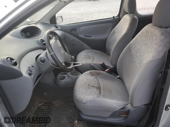 ✅ 2000 Toyota ECHO • VIN: JTDAT1235Y0054396 • Lot: 86734544. Listed on Copart with 244,088 mi. Free auction sales archive from the USA and detailed vehicle history report at DreamBid. Image 7.