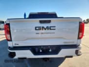 ✅ 2020 GMC Sierra 1500 Elevation • VIN: 1GTU9CED7LZ326222 • Lot: 90516845. Wystawiony na Copart z przebiegiem 79 035 mil. Bezpłatny archiwum sprzedaży aukcyjnych z USA i szczegółowy raport historii pojazdu na DreamBid. Zdjęcie 6.