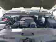 2011 Chevrolet Suburban LT z VIN 1GNSKJE37BR287743, wystawiony jako IAAI lot #43421710 z przebiegiem 185 701 mil mil oraz . Historia ofert i sprzedaży dostępna na DreamBid. Obrazek 10.