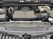 ✅ 2022 Chevrolet Suburban Z71 • VIN: 1GNSKDKD3NR196942 • Lot: 90234935. Wystawiony na Copart z przebiegiem 28 796 mil. Bezpłatny archiwum sprzedaży aukcyjnych z USA i szczegółowy raport historii pojazdu na DreamBid. Zdjęcie 16.