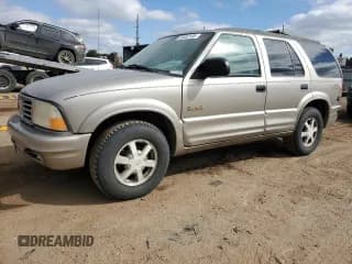 ✅ 1999 Oldsmobile Bravada • VIN: 1GHDT13W7X2720659 • Lot: 85552105. Wystawiony na Copart z przebiegiem 206 014 mil. Bezpłatny archiwum sprzedaży aukcyjnych z USA i szczegółowy raport historii pojazdu na DreamBid. Zdjęcie 1.