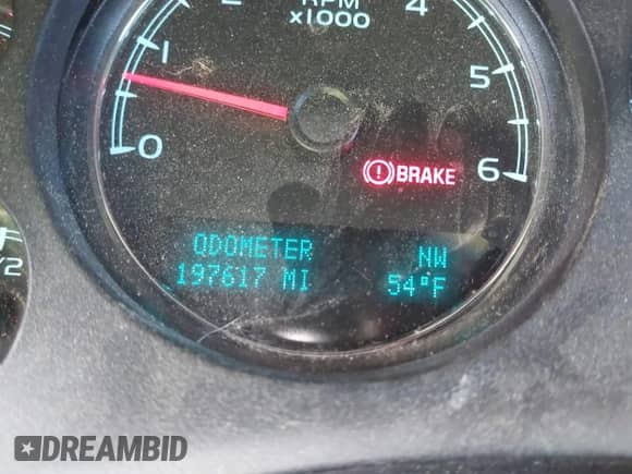 2014 Chevrolet Suburban LT z VIN 1GNSKJE71ER145069, wystawiony jako IAAI lot #41855455 z przebiegiem 197 617 mil mil oraz . Historia ofert i sprzedaży dostępna na DreamBid. Obrazek 15.