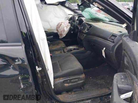 ✅ 2022 Honda Passport EX-L • VIN: 5FNYF7H53NB003316 • Lot: 42376933. Listed on IAAI with 24,842 mi. Free auction sales archive from the USA and detailed vehicle history report at DreamBid. Image 5.