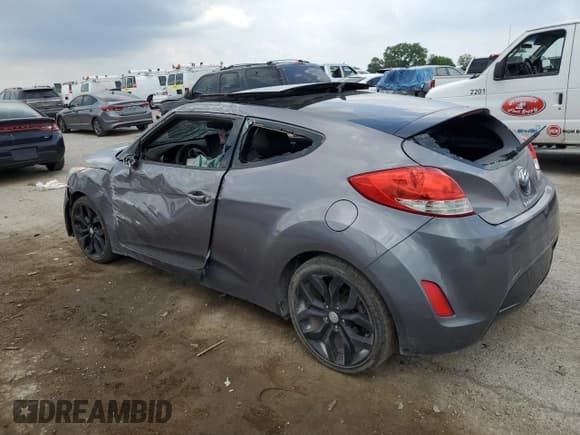 ✅ 2012 Hyundai Veloster w/Black Int • VIN: KMHTC6AD2CU043871 • Lot: 59579284. Wystawiony na Copart z przebiegiem Nie podano. Bezpłatny archiwum sprzedaży aukcyjnych z USA i szczegółowy raport historii pojazdu na DreamBid. Zdjęcie 2.