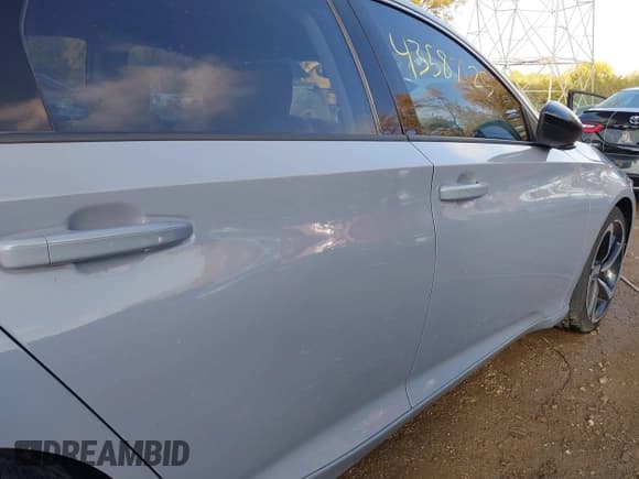 ✅ 2021 Honda Accord Sport SE • VIN: 1HGCV1F45MA006599 • Лот: 43587125. Опубликован ранее на IAAI с пробегом 69 026 миль. Бесплатный доступ к архиву аукционных продаж из США и подробный отчёт об истории автомобиля на DreamBid. Изображение 19.