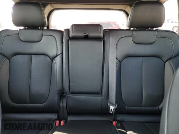 ✅ 2022 Jeep Grand Cherokee Overland • VIN: 1C4RJYD64N8756960 • Lot: 69174624. Listed on Copart with 23,249 mi. Free auction sales archive from the USA and detailed vehicle history report at DreamBid. Image 10.