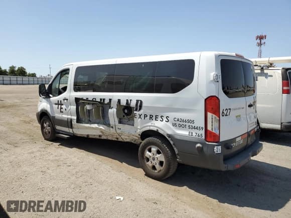 ✅ 2017 Ford Transit XL • VIN: 1FBZX2YM0HKA40718 • Lot: 61235525. Wystawiony na Copart z przebiegiem 367 850 mil. Bezpłatny archiwum sprzedaży aukcyjnych z USA i szczegółowy raport historii pojazdu na DreamBid. Zdjęcie 2.