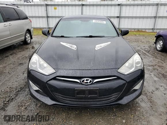 ✅ 2014 Hyundai Genesis Coupe R-Spec • VIN: KMHHT6KD8EU114174 • Lot: 49295885. Wystawiony na Copart z przebiegiem 155 486 mil. Bezpłatny archiwum sprzedaży aukcyjnych z USA i szczegółowy raport historii pojazdu na DreamBid. Zdjęcie 5.