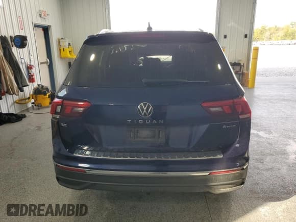 ✅ 2023 Volkswagen Tiguan SE • VIN: 3VV2B7AXXPM023740 • Lot: 81864085. Wystawiony na Copart z przebiegiem 78 108 mil. Bezpłatny archiwum sprzedaży aukcyjnych z USA i szczegółowy raport historii pojazdu na DreamBid. Zdjęcie 6.