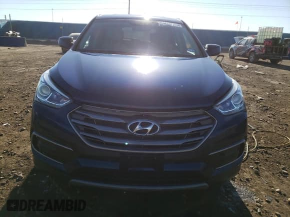 ✅ 2017 Hyundai Santa Fe 2.4L • VIN: 5XYZTDLB3HG411644 • Лот: 48133593. Опубликован ранее на Copart с пробегом 105 056 миль. Бесплатный доступ к архиву аукционных продаж из США и подробный отчёт об истории автомобиля на DreamBid. Изображение 5.