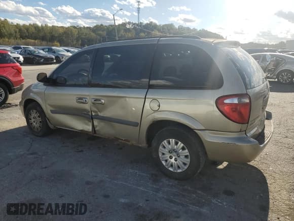 ✅ 2007 Chrysler Town & Country • VIN: 1A4GJ45R17B107836 • Lot: 86693155. Wystawiony na Copart z przebiegiem 171 834 mil. Bezpłatny archiwum sprzedaży aukcyjnych z USA i szczegółowy raport historii pojazdu na DreamBid. Zdjęcie 2.