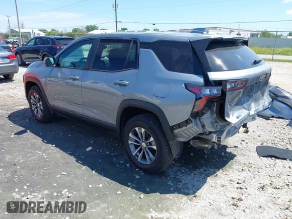 ✅ 2025 Chevrolet Equinox AWD LT • VIN: 3GNAXPEG7SL135536 • Lot: 42623223. Wystawiony na IAAI z przebiegiem 3 303 mil. Bezpłatny archiwum sprzedaży aukcyjnych z USA i szczegółowy raport historii pojazdu na DreamBid. Zdjęcie 3.