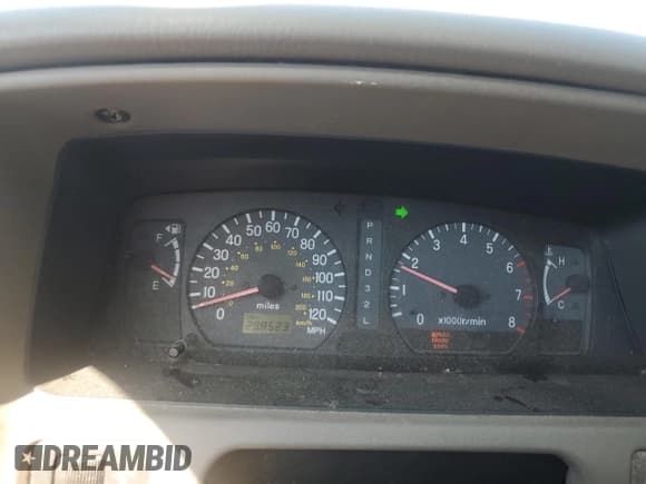 ✅ 2001 Mitsubishi Montero Sport XLS • VIN: JA4LS31HX1P009076 • Lot: 71957395. Wystawiony na Copart z przebiegiem 298 523 mil. Bezpłatny archiwum sprzedaży aukcyjnych z USA i szczegółowy raport historii pojazdu na DreamBid. Zdjęcie 9.