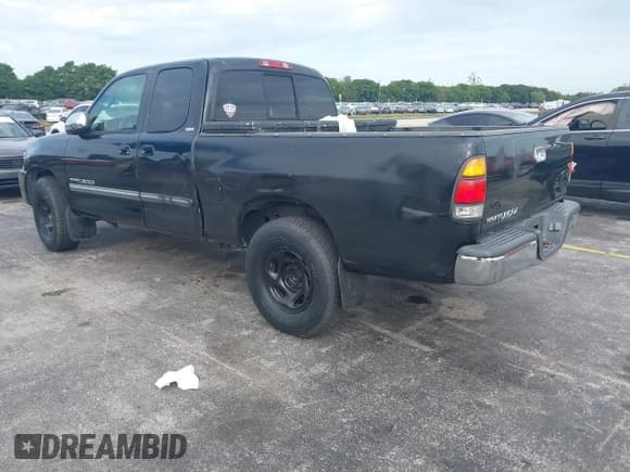 ✅ 2003 Toyota Tundra SR5 • VIN: 5TBRN34133S401016 • Lot: 43642141. Listed on IAAI with Not provided. Free auction sales archive from the USA and detailed vehicle history report at DreamBid. Image 3.