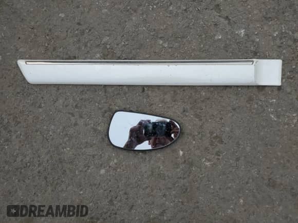 2005 Hyundai Sonata GLS с VIN KMHWF35H75A141198, выставлен на аукционе Copart как лот 69321004 с пробегом 90 302 миль миль и Списание • Salvage title. История ставок и продаж доступна на DreamBid. Изображение 12.