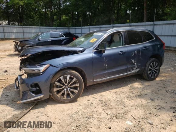 ✅ 2023 Volvo XC60 Plus Bright Theme • VIN: YV4L12DE6P1245611 • Лот: 58986655. Опубликован ранее на Copart с пробегом 52 806 миль. Бесплатный доступ к архиву аукционных продаж из США и подробный отчёт об истории автомобиля на DreamBid. Изображение 1.