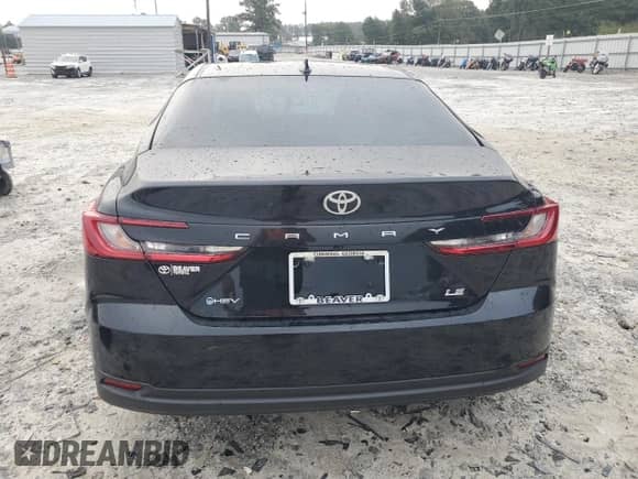 2025 Toyota Camry LE with VIN 4T1DAACK6SU196115, listed as a Copart auction lot 81836425 with 5,440 mi miles and Salvage title. Bid and sale history available at DreamBid. Image 6.