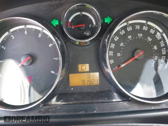 2008 Saturn VUE XE z VIN 3GSCL33PX8S572037, wystawiony jako IAAI lot #43300728 z przebiegiem 91 921 mil mil oraz . Historia ofert i sprzedaży dostępna na DreamBid. Obrazek 7.