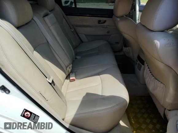 ✅ 2008 Kia Amanti • VIN: KNALD125285143902 • Лот: 70374355. Опубликован ранее на Copart с пробегом 228 720 миль. Бесплатный доступ к архиву аукционных продаж из США и подробный отчёт об истории автомобиля на DreamBid. Изображение 10.