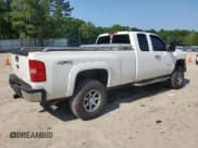 ✅ 2008 Chevrolet Silverado 2500HD 1LT • VIN: 1GCHK29K08E214305 • Lot: 57968475. Wystawiony na Copart z przebiegiem 173 232 mil. Bezpłatny archiwum sprzedaży aukcyjnych z USA i szczegółowy raport historii pojazdu na DreamBid. Zdjęcie 3.