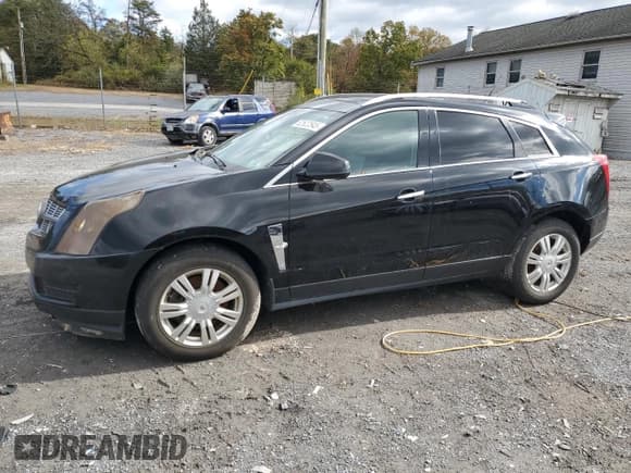✅ 2010 Cadillac SRX Luxury Collection • VIN: 3GYFNDEY0AS605335 • Лот: 82622545. Опубликован ранее на Copart с пробегом 230 283 миль. Бесплатный доступ к архиву аукционных продаж из США и подробный отчёт об истории автомобиля на DreamBid. Изображение 1.