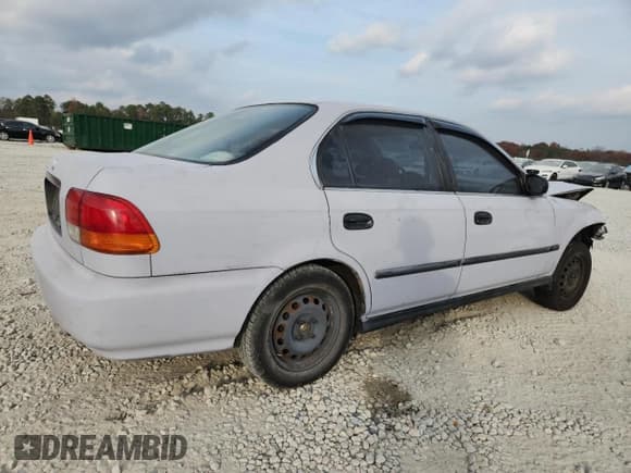 ✅ 1997 Honda Civic LX • VIN: JHMEJ6571VS004483 • Лот: 93460435. Опубликован ранее на Copart с пробегом 237 285 миль. Бесплатный доступ к архиву аукционных продаж из США и подробный отчёт об истории автомобиля на DreamBid. Изображение 3.