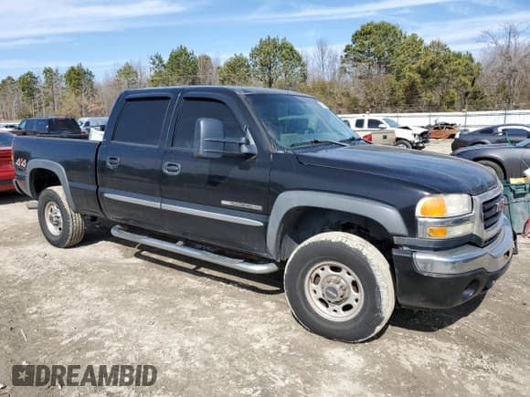 ✅ 2006 GMC Sierra 2500HD SLE2 • VIN: 1GTHK23U66F176788 • Lot: 46785905. Listed on Copart with 100,922 mi. Free auction sales archive from the USA and detailed vehicle history report at DreamBid. Image 4.