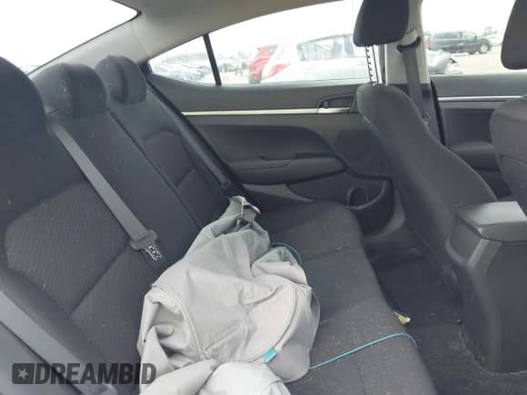 2020 Hyundai Elantra SE z VIN 5NPD74LF8LH526923, wystawiony jako IAAI lot #42728002 z przebiegiem 79 000 mil mil oraz . Historia ofert i sprzedaży dostępna na DreamBid. Obrazek 8.